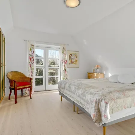 Beautiful In With Wifi Holiday home